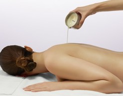 soin-du-dos-et-pause-detente-a-la-bougie-mangue1